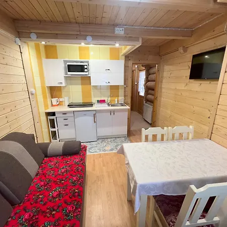 I Toporowka Chalet *
